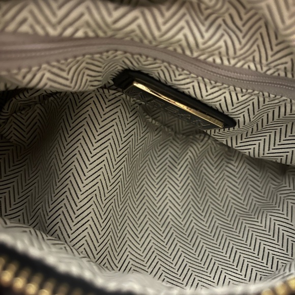 Black Pleated Women's Bag - Picture 6 of 6